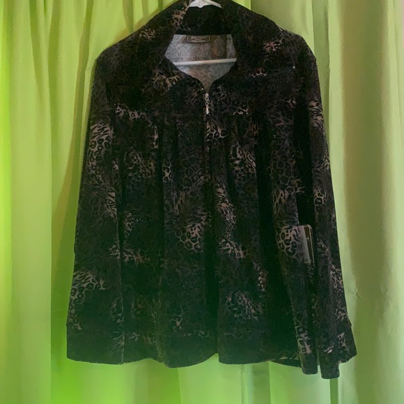 Jane Ashley Jackets & Blazers - Jane Ashley Fleece Jacket~NWT~Sz. 1X